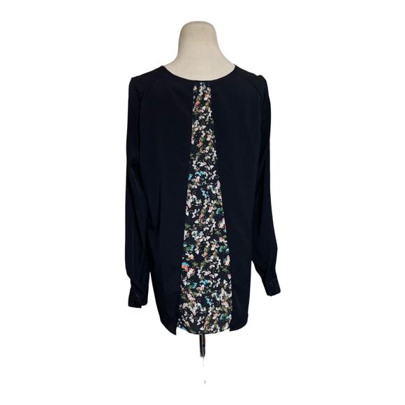 Paraphrase long sleeves back floral overlay tunic blouse size Small - Picture 7 of 14